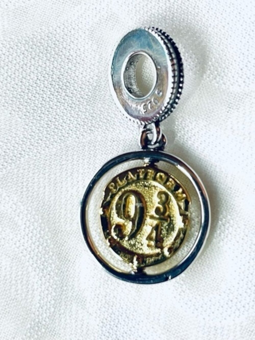 ⚡🚂🦉✨ NWOT Platform 9¾ & Hedwig Spinning Charm – Harry Potter Magic 🚂🦉